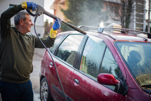 Best Concrete Pressure Washing  in Riverside, IL